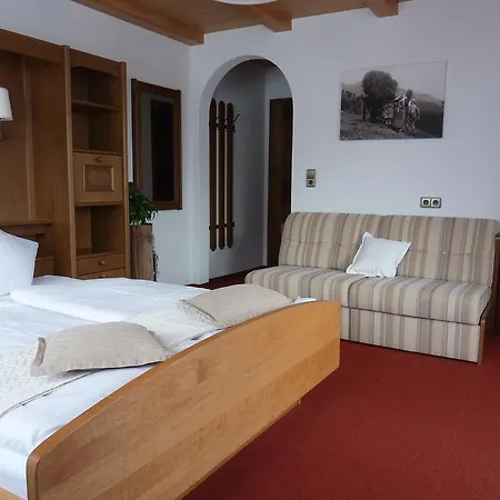 בית הארחה Haus Blatthofer Sankt Lorenzen im Lesachtal
