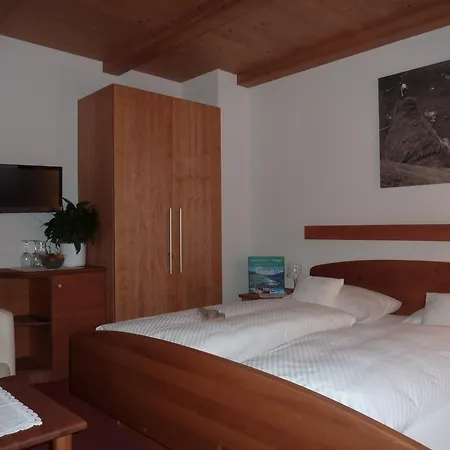 בית הארחה Haus Blatthofer *